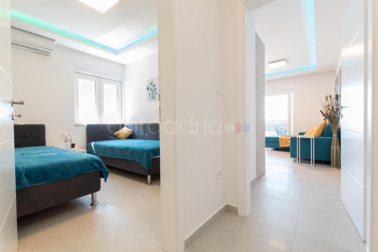 Luxury Sea View Apt Padi Via Mare Makarska Exterior photo